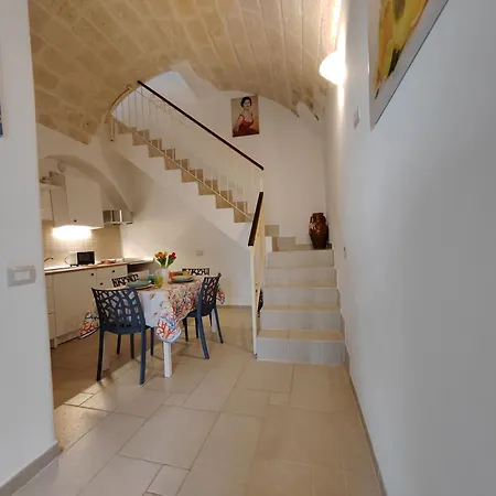 Arco Antico Daire Monopoli